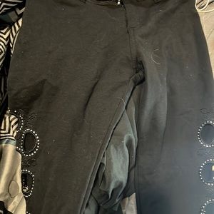Pants brand new size medium stretch